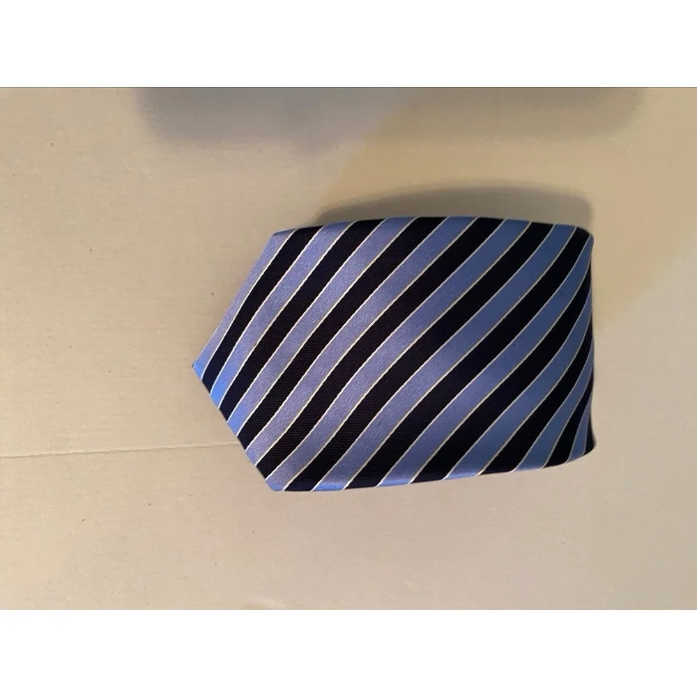 Nautica Mens Blue Navy Striped 100% Silk Necktie Classic Formal Business Tie